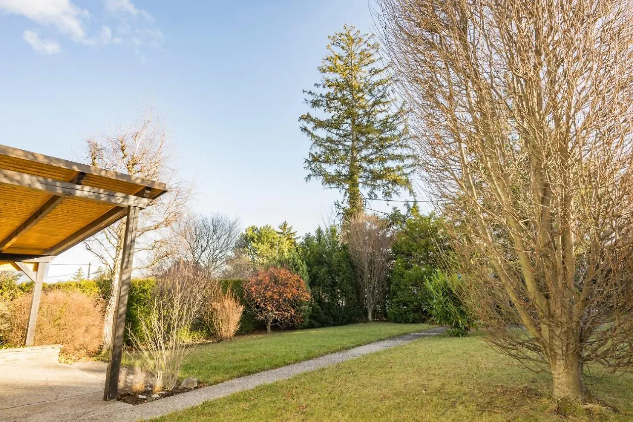 Knusperhauschen With Pool Villa Vienna Holiday home