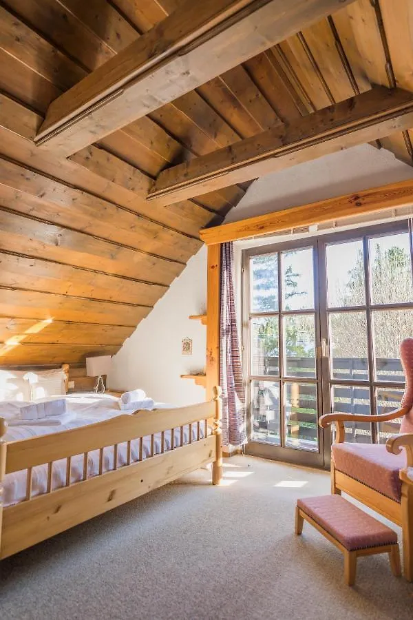 Holiday home Knusperhauschen With Pool Villa Vienna