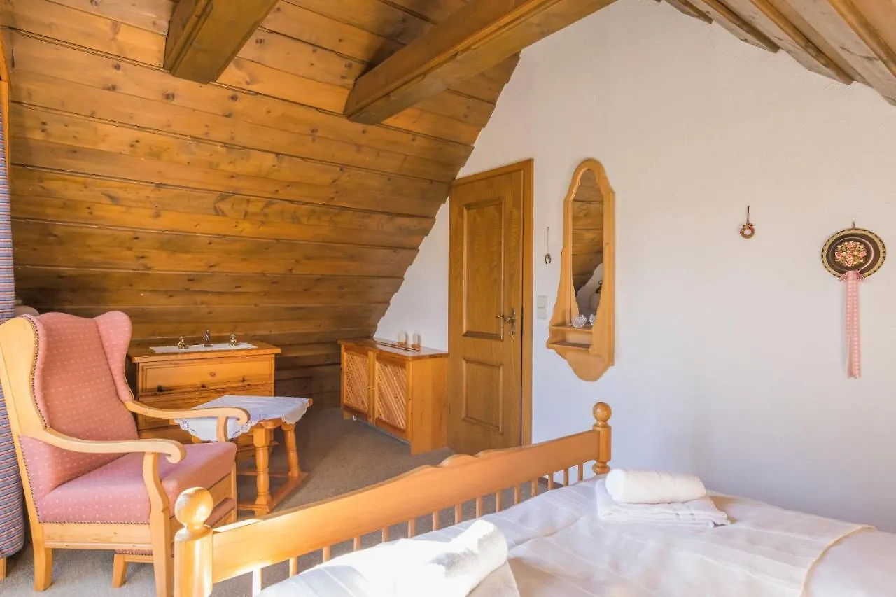 Holiday home Knusperhauschen With Pool Villa Vienna